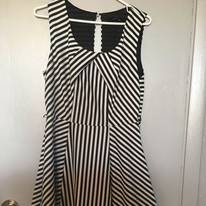 Striped black and white dress